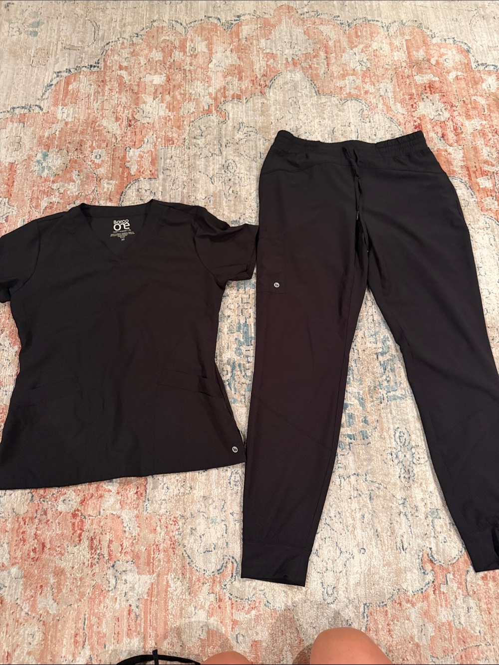 Black Women's Jogger Scrub Pants by FIGS - Slim Fit
